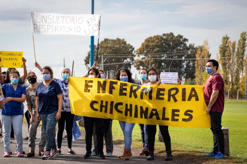 Trabajadores de salud levantaron el corte en Chichinales tras la desaparición de un niño