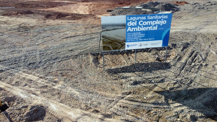 El municipio neuquino trasladará las piletas de oxidación dentro de las 8000 hectáreas