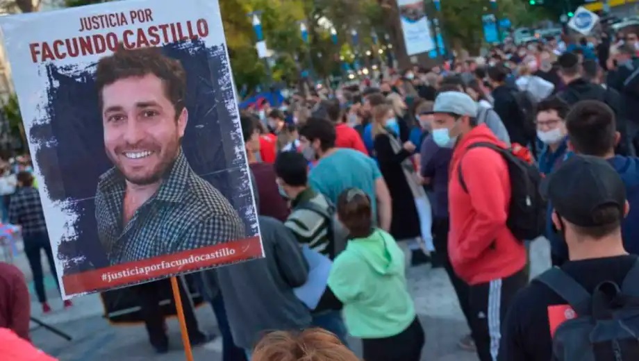 A siete meses del crimen realizan una volanteada para pedir justicia por Facundo Castillo