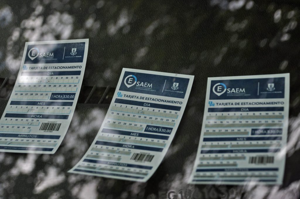 La ciudad cuenta con 5 mil lugares de estacionamiento pago para más de 100 mil vehículos