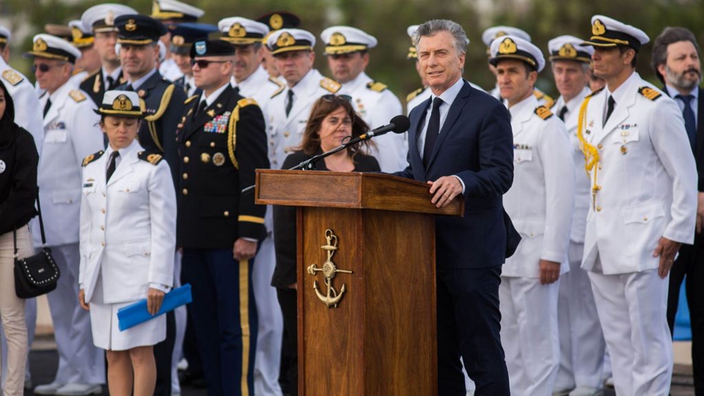 Sobreseyeron a Mauricio Macri en la causa de espionaje a familiares del Ara San Juan