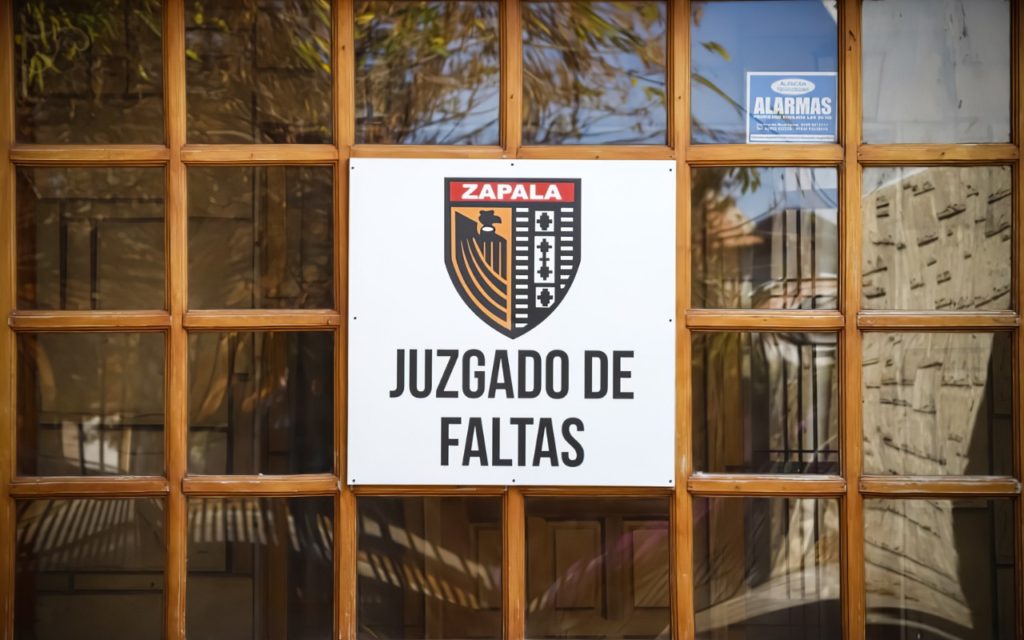 Zapala: Ex jueza de faltas y un abogado perderían sus matriculas