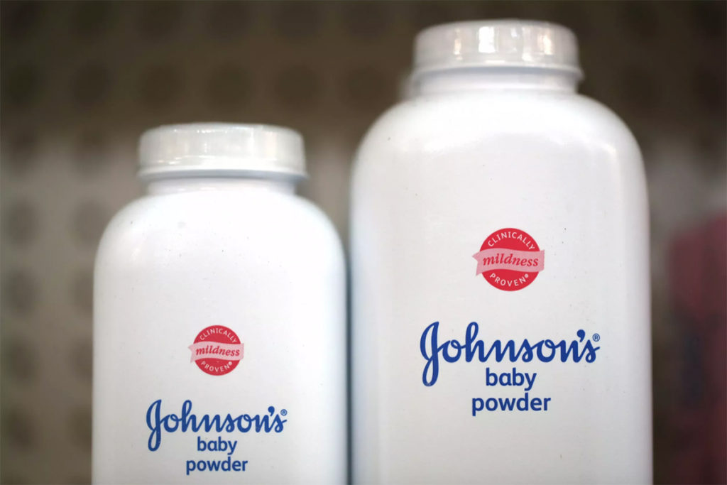 Johnson & Johnson anunció que en 2023 suspenderá la venta de su talco para bebés en todo el mundo