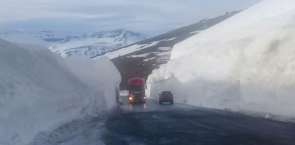 Se habilitó el paso Pino Hachado en tiempo récord