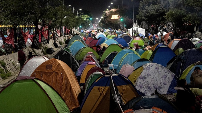 Organizaciones piqueteras se instalarán por tiempo indefinido frente al Ministerio de Desarrollo Social