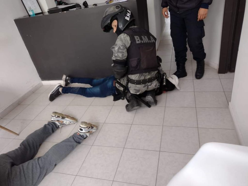 Dos detenidos tras intentar robar un consultorio odontológico