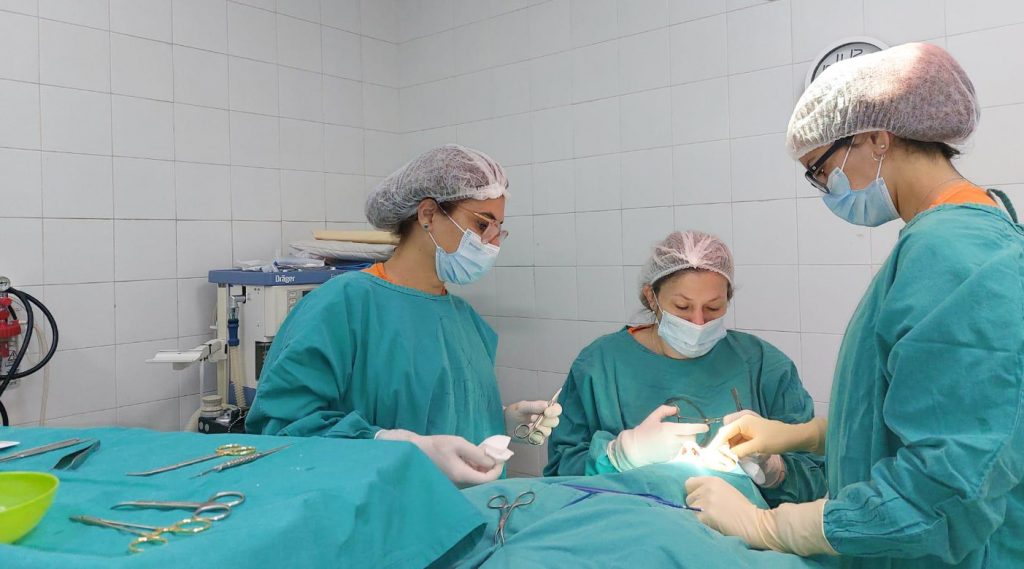 El hospital Castro Rendón realizó más de 100 cirugías para curar el cáncer de piel