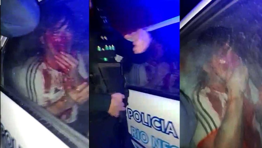 Vecinos lincharon y quemaron la casa de un hombre acusado de abusar de tres niñas