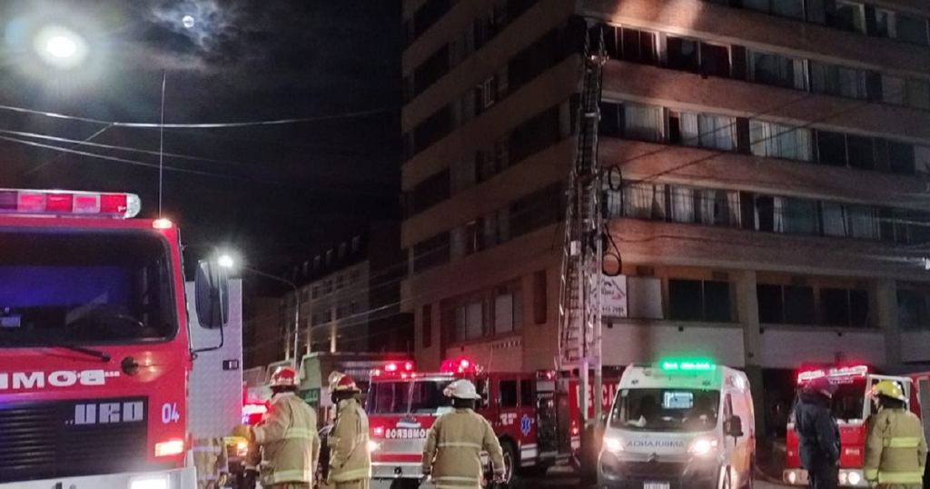 Siete personas permanecen en Terapia Intensiva tras el incendio en el Bariloche Center