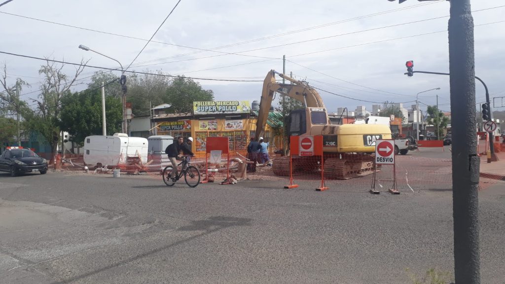 Por obras cloacales la calle Collón Cura permanecerá cortada durante quince días