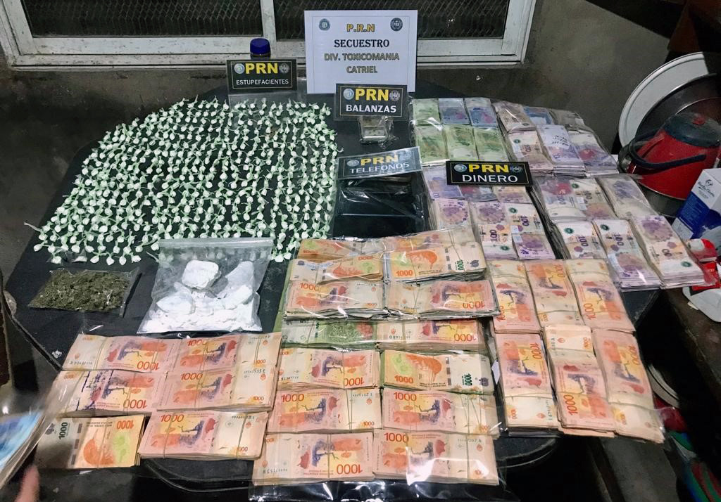 Secuestran cocaína y más de 3 millones de pesos en Catriel