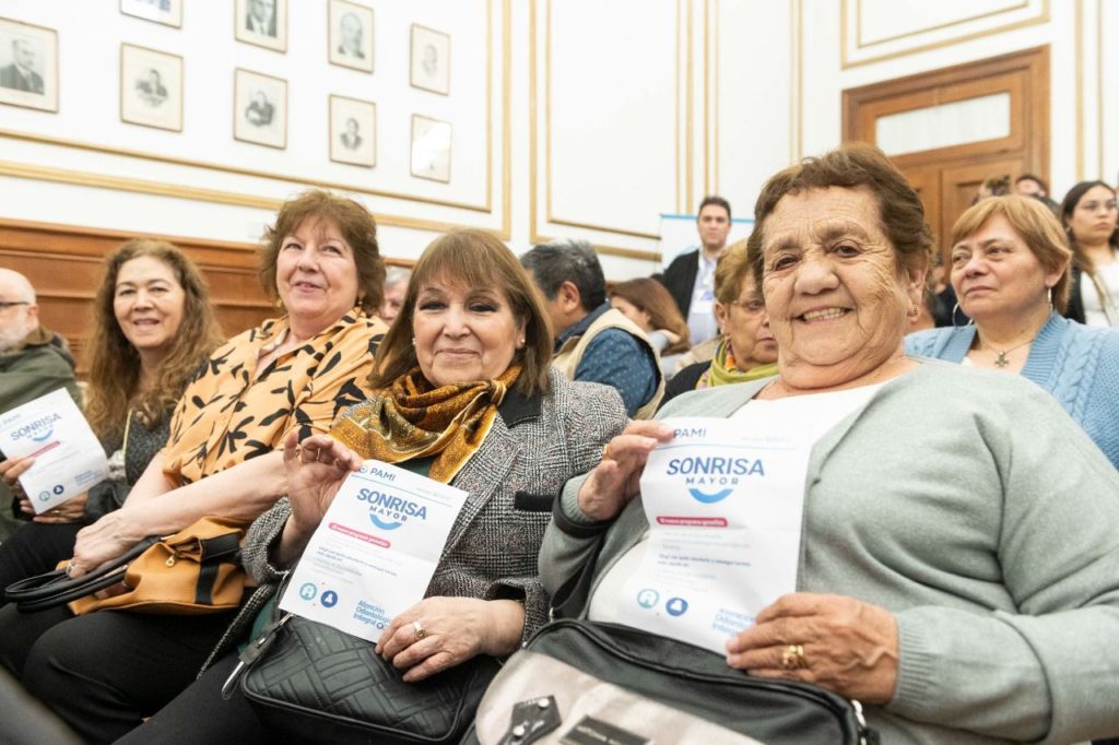 PAMI lanzó un nuevo programa odontológico