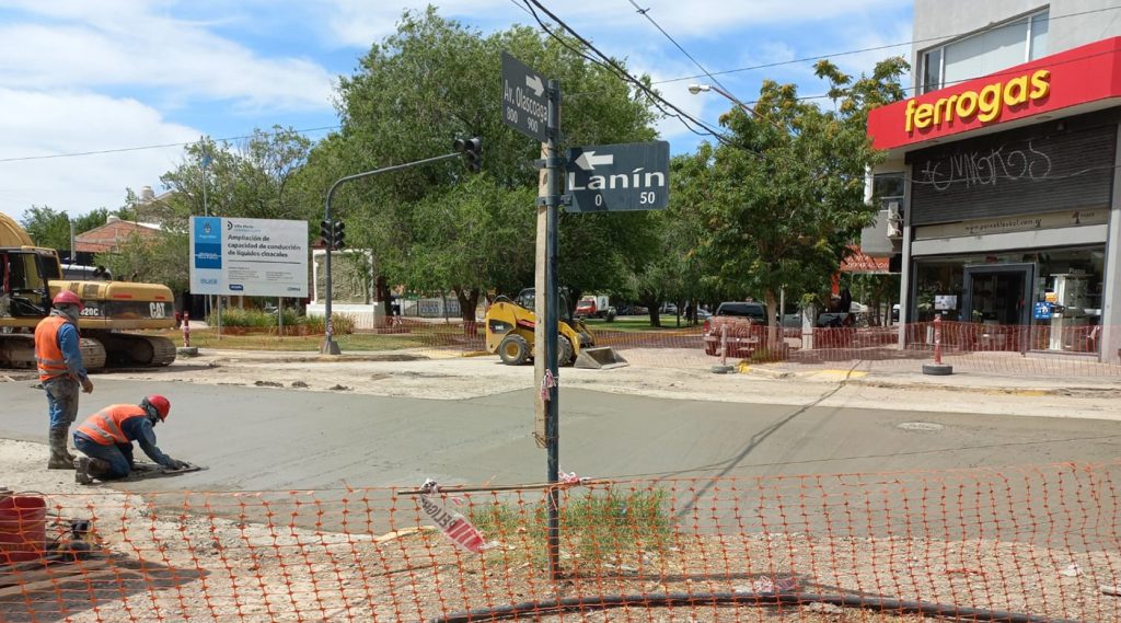 La avenida Olascoaga se interrumpirá en ambas manos por obras de cloacas