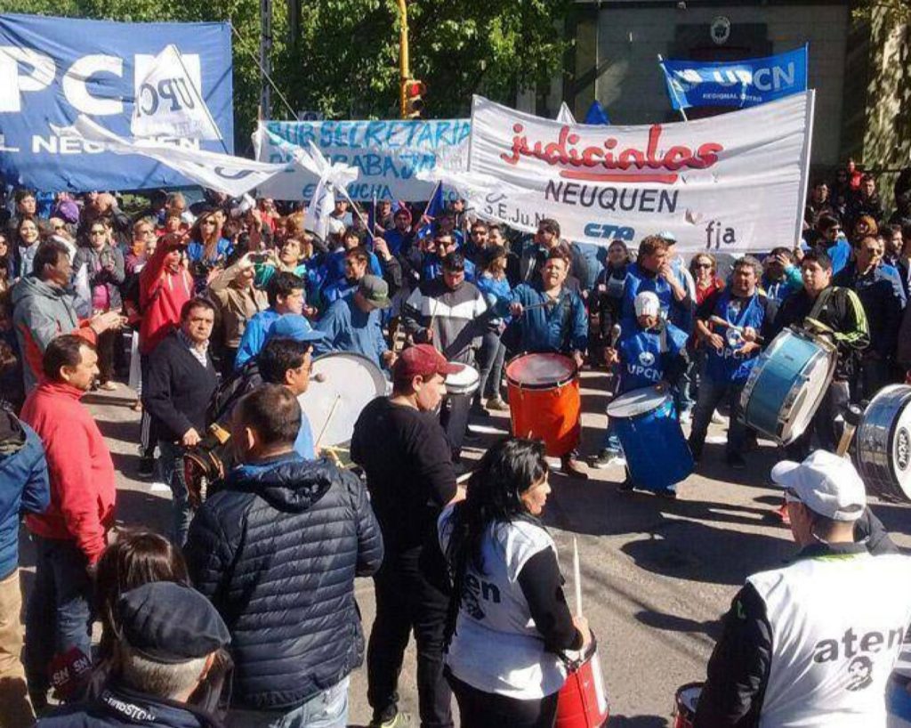 Gremios estatales pedirán una reunión con el gobierno por la fecha de los aguinaldos