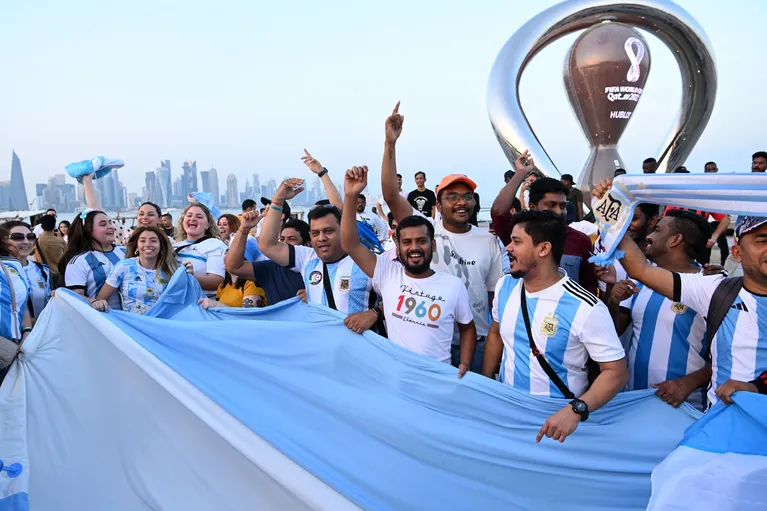 Aerolíneas Argentinas confirmó un nuevo vuelo directo a Doha para alentar a la Selección