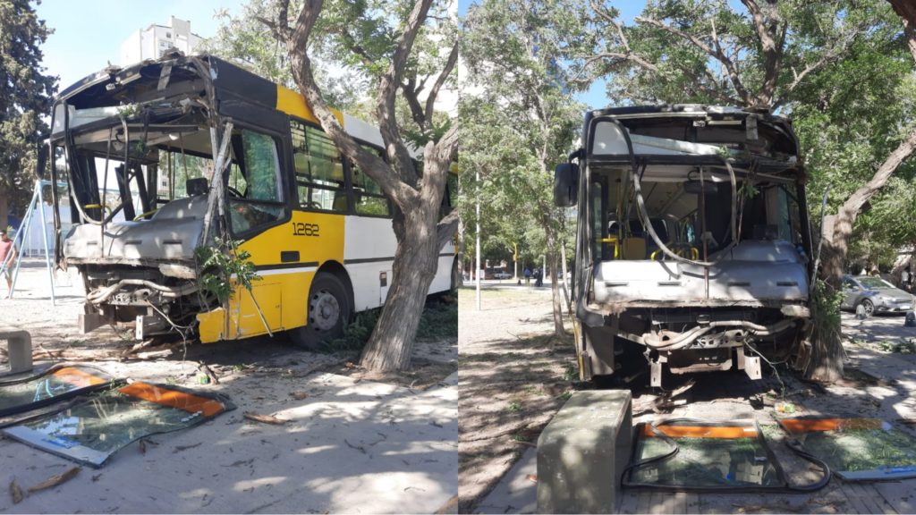 Un colectivo chocó a cuatro autos tras quedarse sin frenos