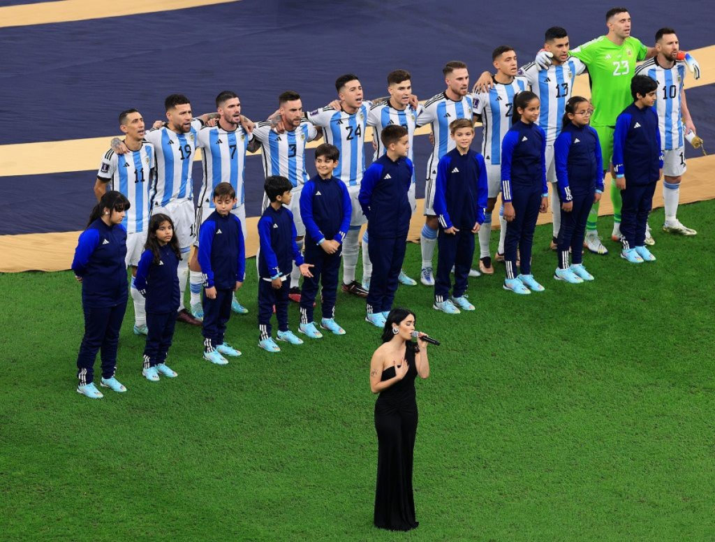 Lali cantó el Himno Nacional en la final de la Copa del Mundo