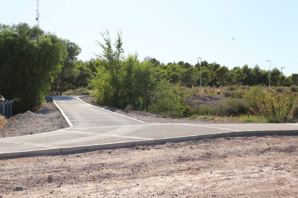 Comenzó la segunda etapa de la obra de sendero en Parque Norte