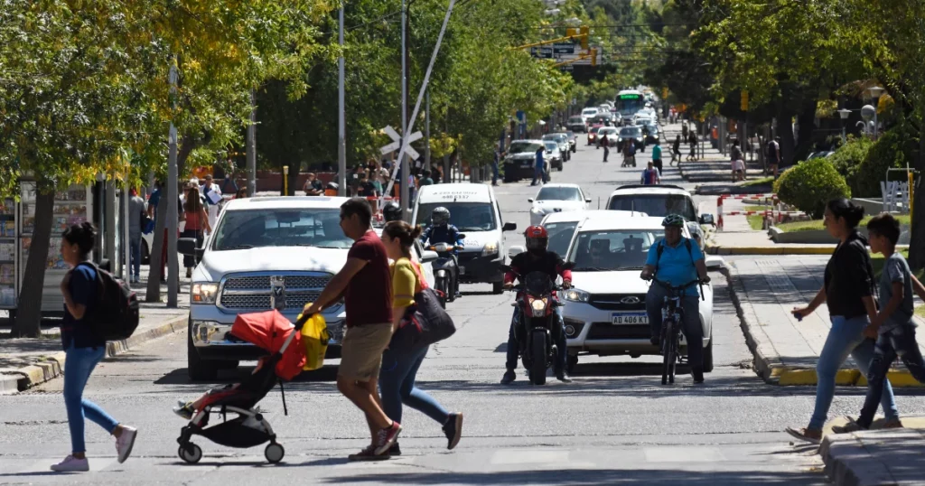 Es oficial, Neuquén tiene 726.590 habitantes