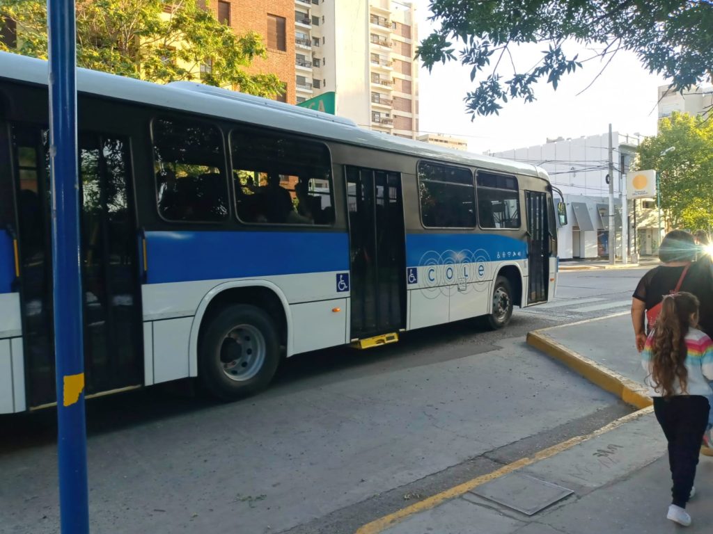 Cambios en recorridos de ramales por obras viales