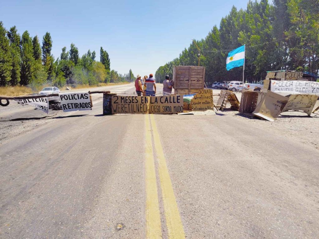 Retirados rionegrinos se mantienen en la ruta en Cervantes