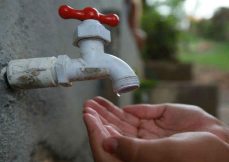 Vecinos sin agua en el Lago Pelegrini