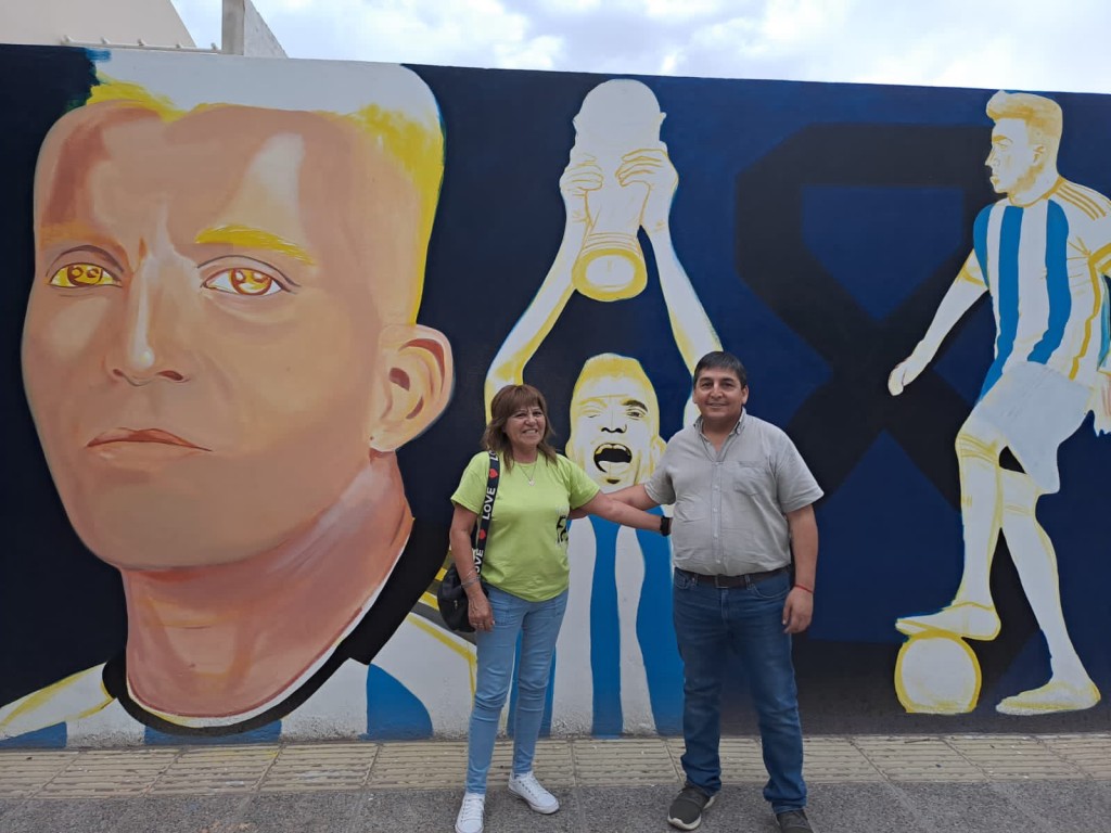 ATE Neuquén mandó a pintar un mural de La Scaloneta