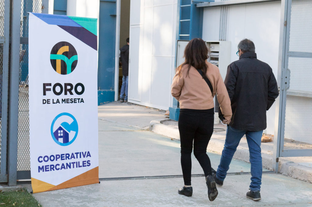 Alerta en Neuquén: Nueva modalidad de estafa con lotes en el Foro de la Meseta