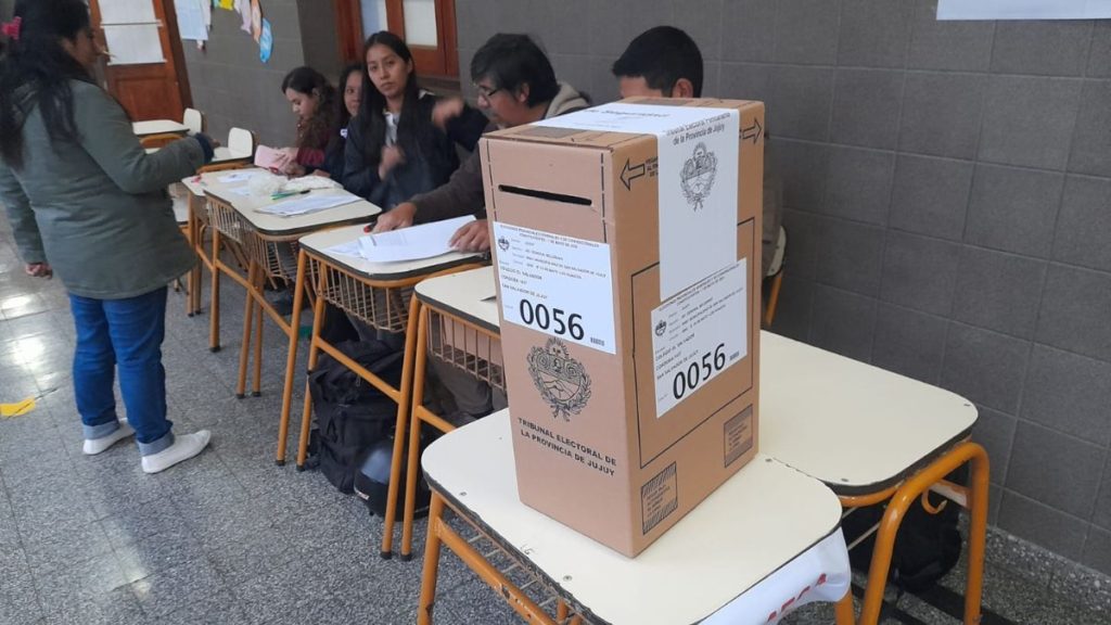 La Rioja, Misiones y Jujuy van a las urnas para elegir un nuevo gobernador