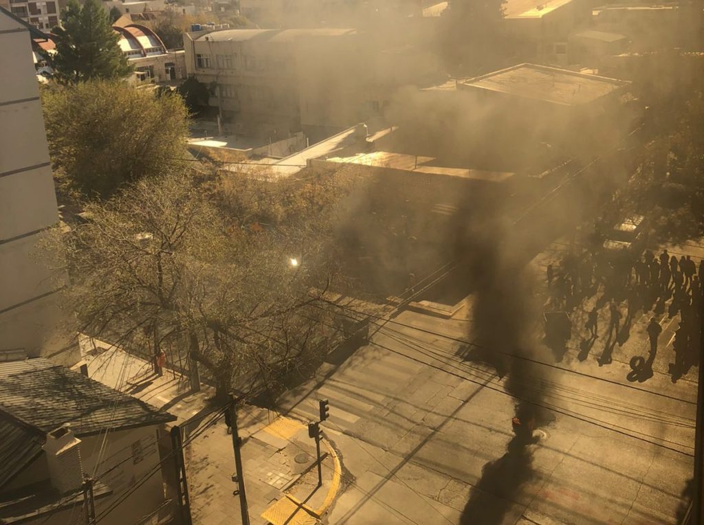 Agrupaciones sociales liberaron el Puente Carretero en un día marcado por las protestas