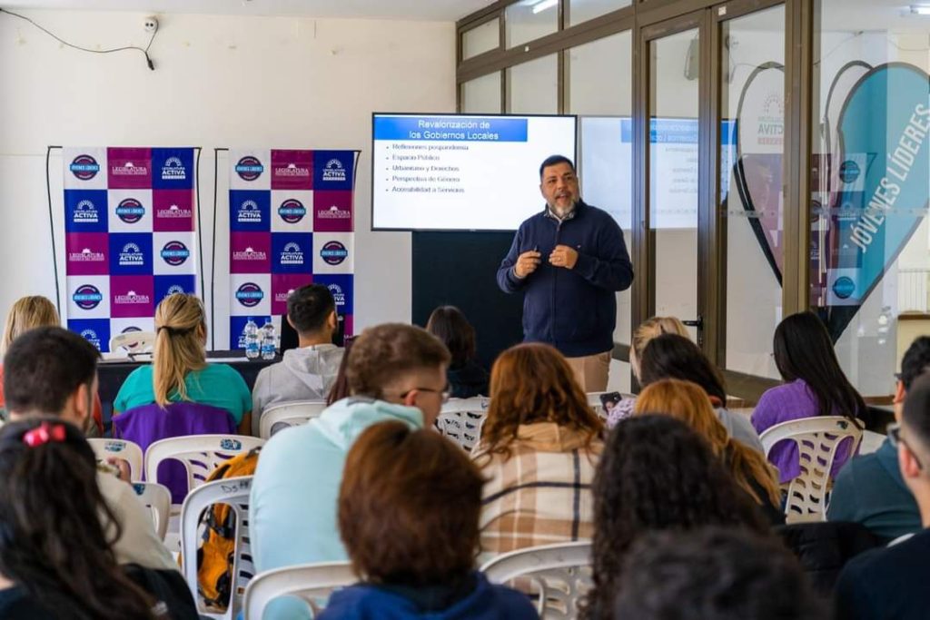 Programa de jóvenes ponen en valor a la neuquinidad en Chos Malal