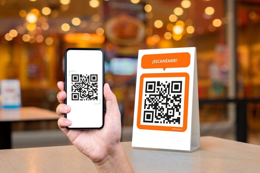 Comercios con código QR deberán aceptar pagos de cualquier billetera digital