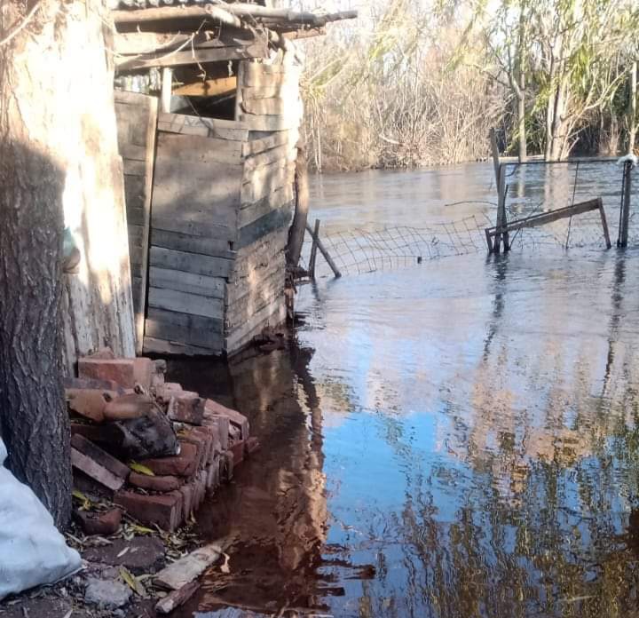 En Cipolletti se autoevacuaron 25 familias