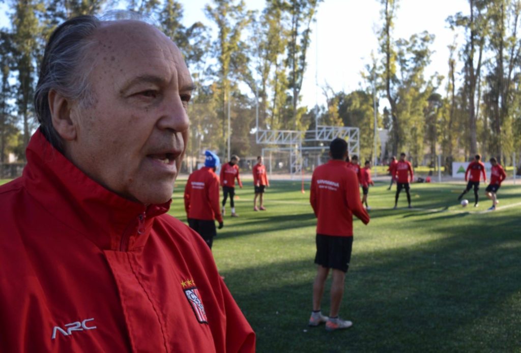 Bonjour es el nuevo DT de Cipolletti