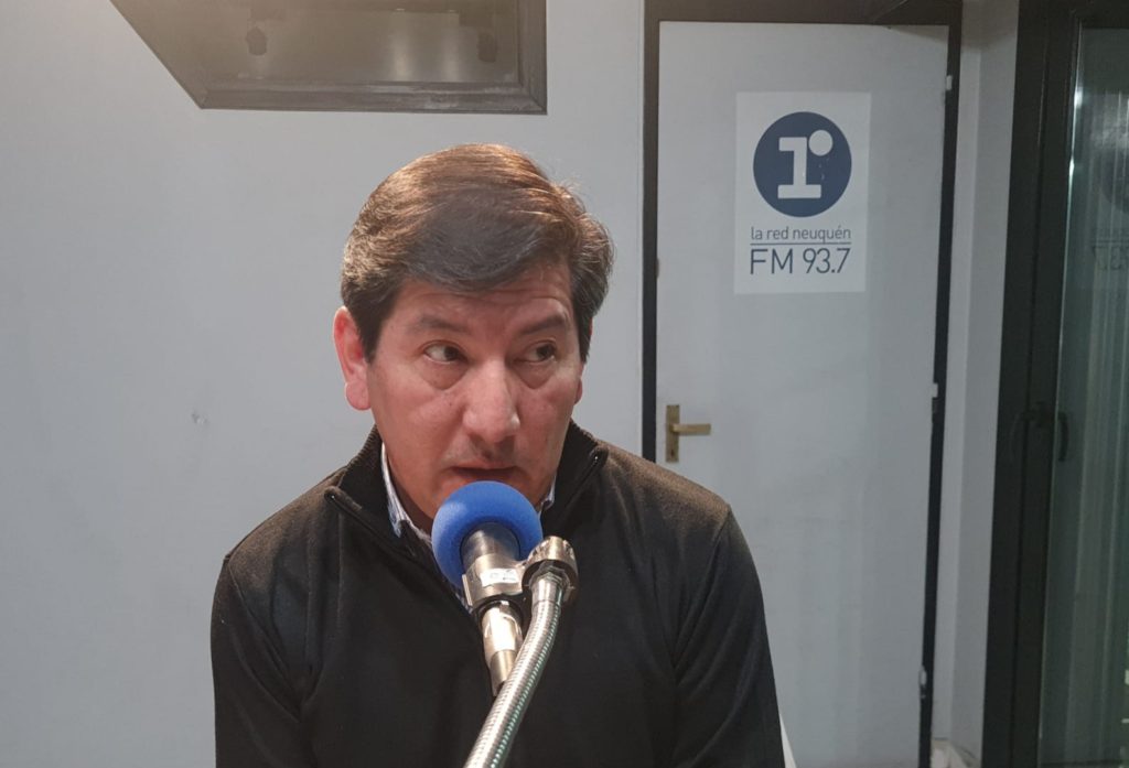 Badilla: «Aún no tengo definido mi voto presidencial»