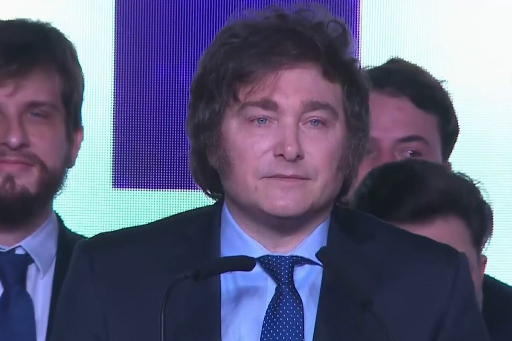 Milei confirmó que el FMI le pidió una reunión