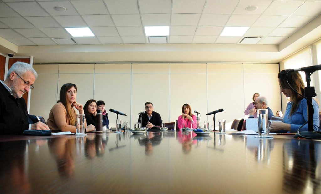 Arrancó el debate por los juicios directos en Neuquén