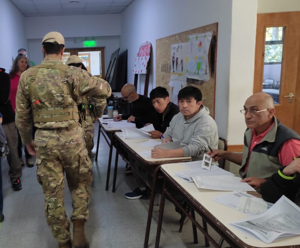 Buena concurrencia a las urnas en todo el país