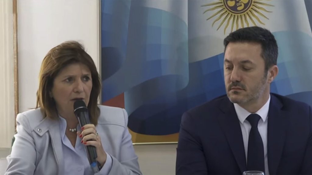 Bullrich: «Tenemos diferencias con Milei, pero la patria esta en juego»