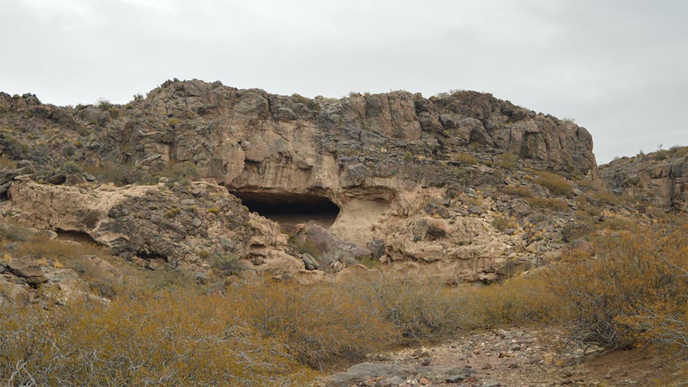 Vandalismo e ignorancia: Cueva del norte neuquino fue dañada y restringen su acceso