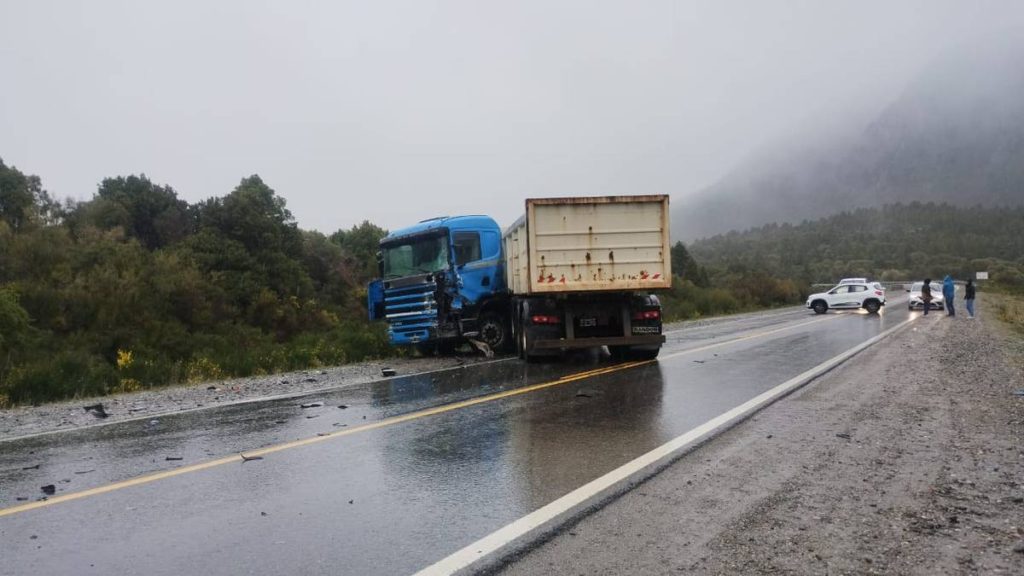 Actualización: Seis personas fallecidas por el accidente en la Ruta 40