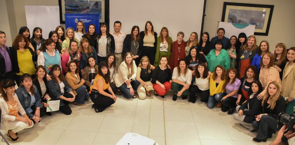 Directivos de escuelas de Neuquén terminaron el cohorte «Hacer Escuela»