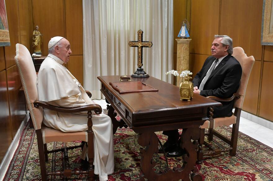 El papa Francisco recibirá a Alberto Fernández en Roma