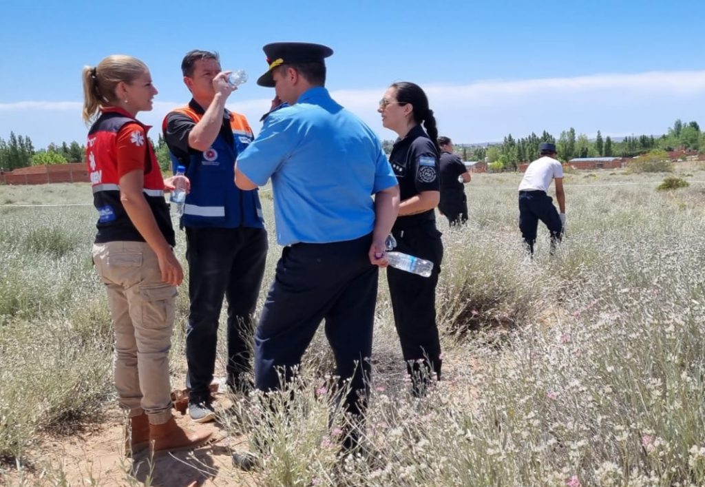 El Estado asiste a las familias afectadas por el accidente aéreo en Cutral Co