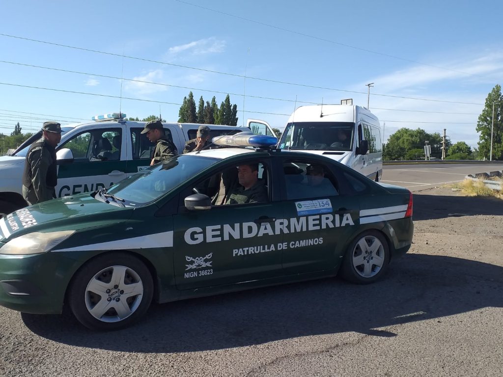 Gendarmería se instala en el Puente Carretero