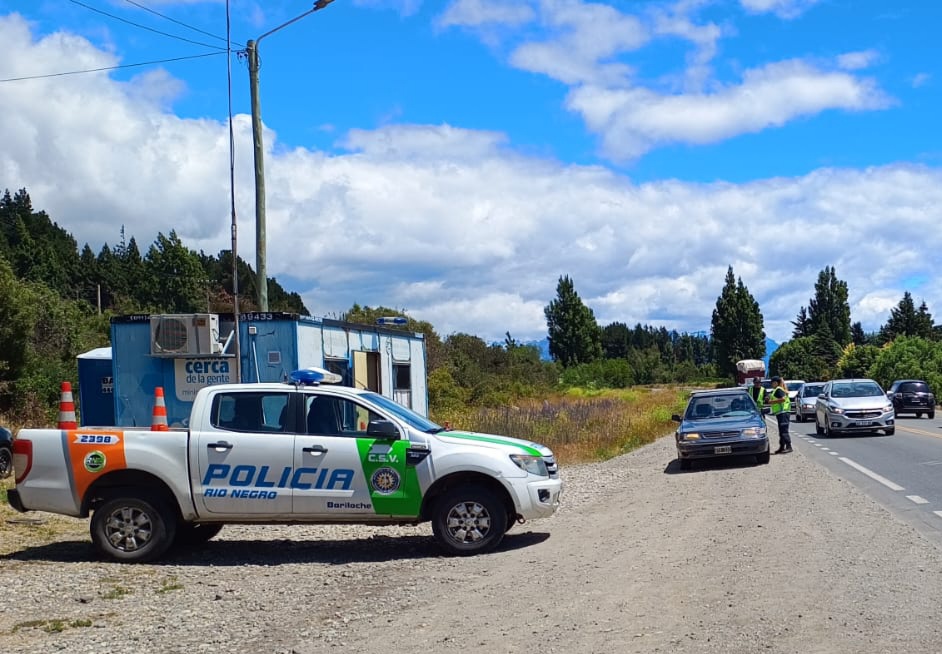 Personal de Seguridad Vial reanimó a una mujer con maniobras de RCP