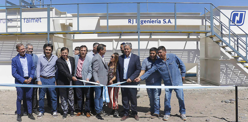 Añelo: Figueroa inauguró el segundo módulo de abastecimiento de agua