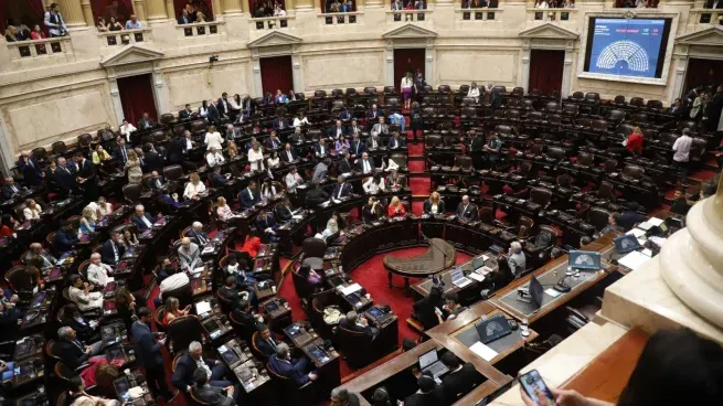 Ley Ómnibus: se pospuso el debate y se pasó para la semana que viene