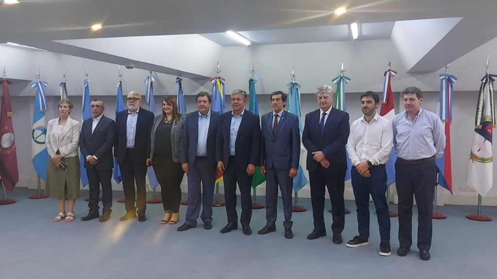 Provincias petroleras pidieron diálogo con el Gobierno nacional