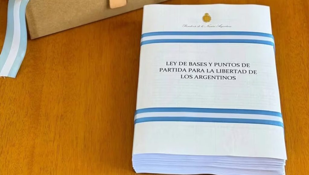 El oficialismo consiguió dictamen para la ley ómnibus y comienza el debate la próxima semana